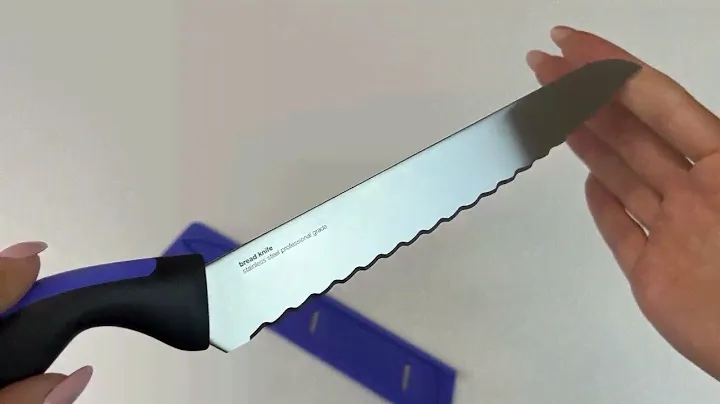 Нож для хлеба Универсал Tupperware