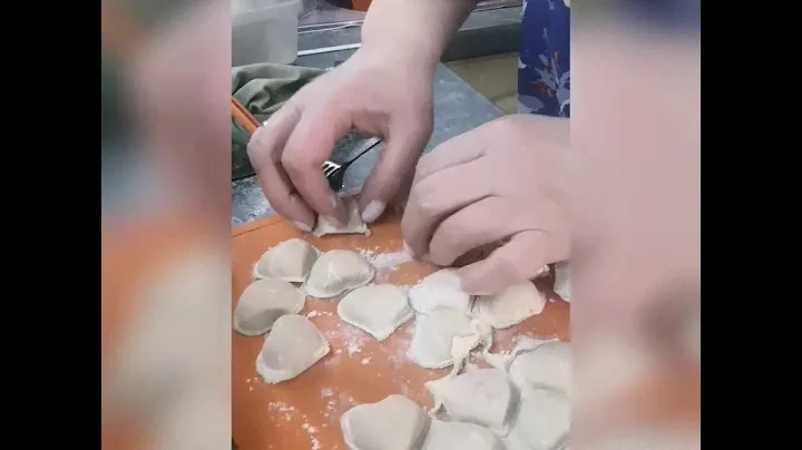 Обзор пельменницы "Сердечки"