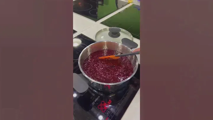Кастрюля "Universal" (4 л) Tupperware