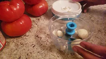 TUPPERWARE CHOP N' PREP