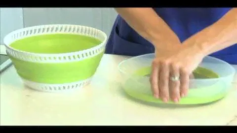Collapsible Salad Spinner - Kitchen Gadgets - Progressive